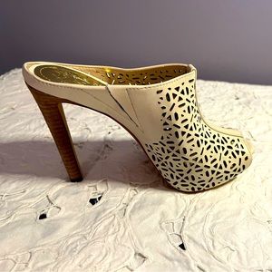 Vince Camuto Open-toe Platform Mules